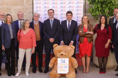 Carlos Mazón mantiene un encuentro con representantes del sector juguetero de la Comunitat Valenciana